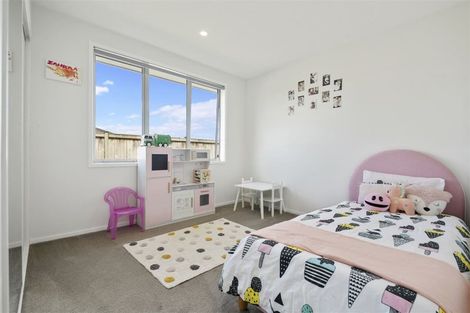 Photo of property in 8 Muirhill Place, Pokeno, 2402