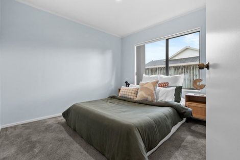 Photo of property in 6b Sheriff Place, Randwick Park, Auckland, 2105