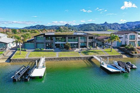Photo of property in 162a Waterways Parade, Pauanui, Hikuai, 3579