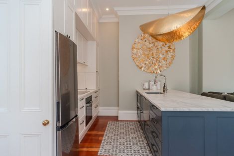 Photo of property in 100 Rintoul Street, Newtown, Wellington, 6021