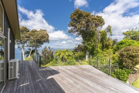 Photo of property in 47 Whakamoenga Point, Acacia Bay, Taupo, 3385