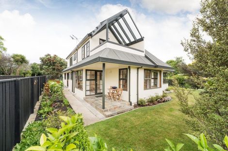 Photo of property in 88 Clifton Terrace, Fitzherbert, Palmerston North, 4410