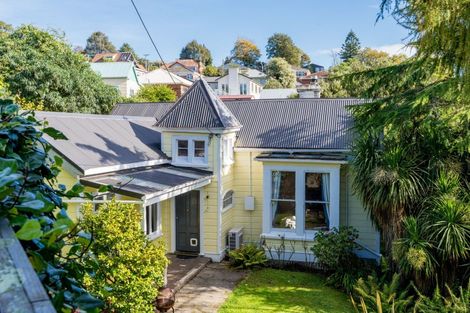 Photo of property in 35 Carson Street, Mornington, Dunedin, 9011