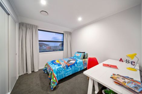 Photo of property in 35 Papawhero Drive, Bell Block, New Plymouth, 4312