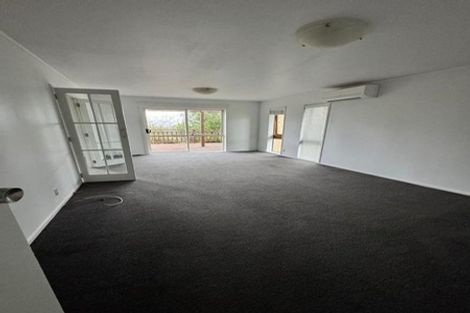 Photo of property in 71 Sandspit Road, Shelly Park, Auckland, 2014