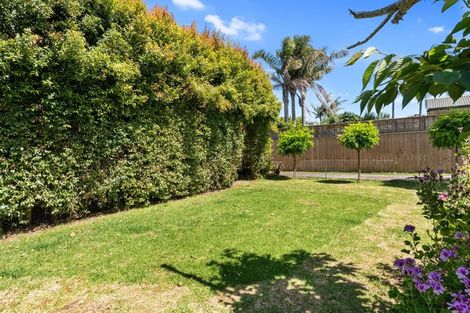 Photo of property in 2/175 Victoria Road, Devonport, Auckland, 0624