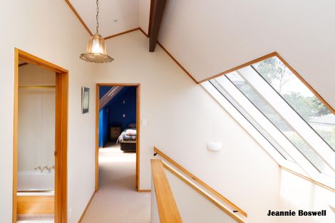 Photo of property in 8 Caccia Birch Lane, Hokowhitu, Palmerston North, 4410