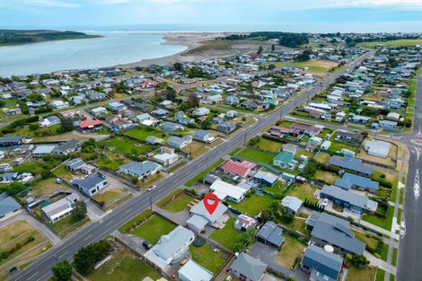 Photo of property in 99 Seabury Avenue, Foxton Beach, Foxton, 4815