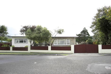 Photo of property in 3 Tawhai Street, Stokes Valley, Lower Hutt, 5019