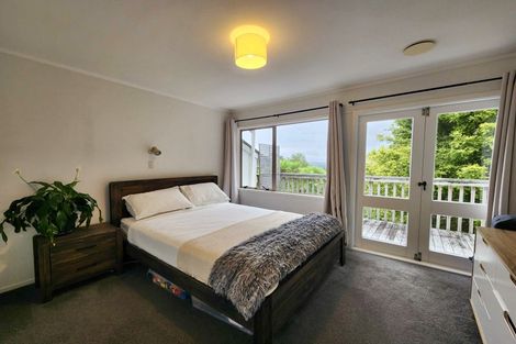 Photo of property in 32 Aeroview Drive, Beach Haven, Auckland, 0626