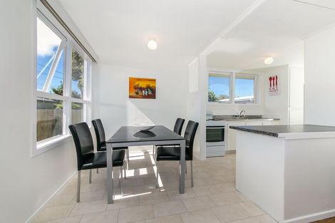 Photo of property in 2/3 Vine Street, Mangere East, Auckland, 2024