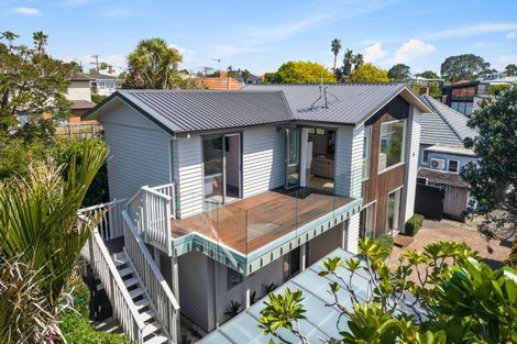 Photo of property in 23a Achilles Crescent, Narrow Neck, Auckland, 0624