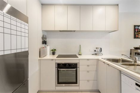 Photo of property in 18 Patariki Way, Beach Haven, Auckland, 0626