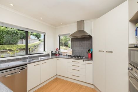 Photo of property in 7 Bovill Way, Tuakau, 2121