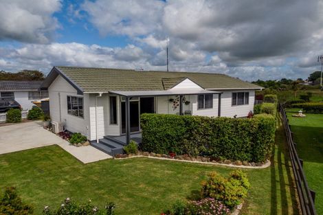 Photo of property in 10 Thames Road, Paeroa, 3600