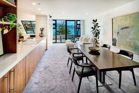 Photo of property in 2/326 Oriental Parade, Oriental Bay, Wellington, 6011