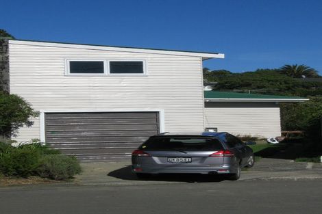 Photo of property in 13 Jane Grove, Paparangi, Wellington, 6037