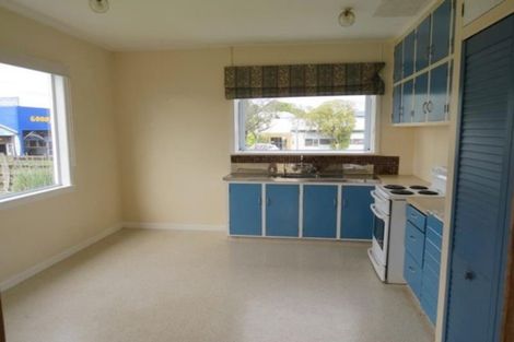 Photo of property in 36 Beach Street, Fitzroy, New Plymouth, 4312