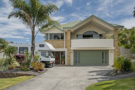 Photo of property in 19 Owen Place, Omokoroa, 3114