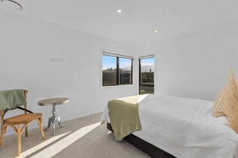 Photo of property in 9 Swan Street, Lake Hawea, 9382