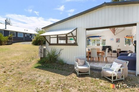 Photo of property in 256b Seaforth Road, Waihi Beach, 3611
