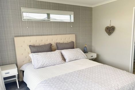 Photo of property in 39 Prestons Park Drive, Marshland, Christchurch, 8083