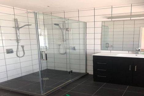 Photo of property in 427 High Street South, Carterton, 5713
