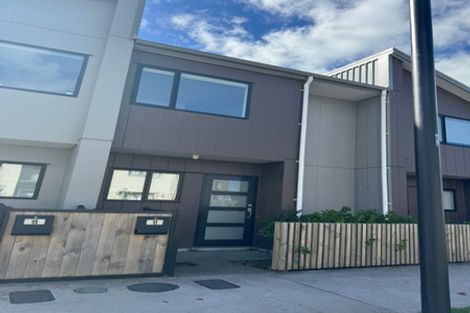 Photo of property in 13 Eileen Newey Place, Henderson, Auckland, 0612