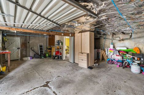 Photo of property in 17 Colquhoun Street, Glenross, Dunedin, 9011