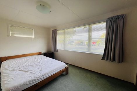 Photo of property in 6 Lewis Place, Highbury, Palmerston North, 4412