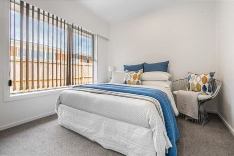 Photo of property in 1/344 Lake Road, Hauraki, Auckland, 0622