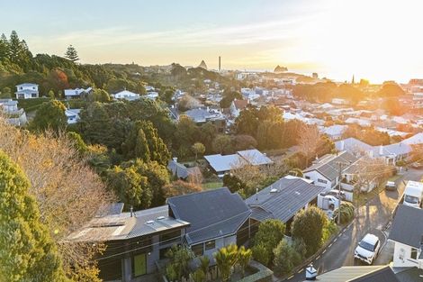 Photo of property in 12a Ridge Lane, New Plymouth, 4310