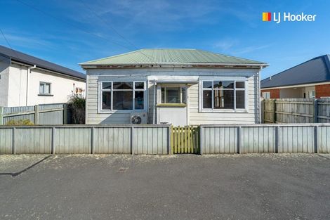 Photo of property in 2 Council Street, Saint Kilda, Dunedin, 9012