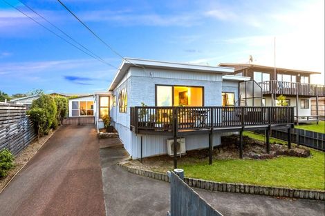Photo of property in 63 Brightside Road, Stanmore Bay, Whangaparaoa, 0932
