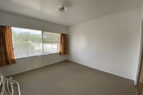 Photo of property in 1 Glenmore Road, Pakuranga Heights, Auckland, 2010