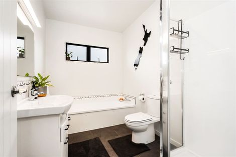 Photo of property in 887 Three Mile Bush Road, Ruatangata West, Kamo, 0185