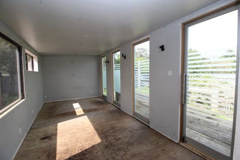 Photo of property in 90 Grey Street, Woodville, 4920