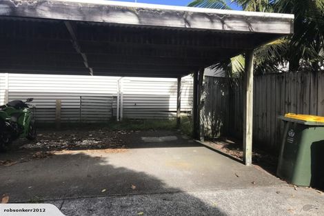 Photo of property in 2/20 Hutchinsons Road, Bucklands Beach, Auckland, 2014