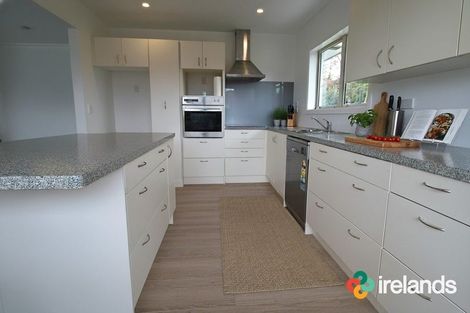 Photo of property in 3 Besant Place, Avondale, Christchurch, 8061