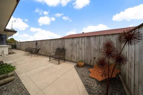 Photo of property in 33c Argyle Street, Hawera, 4610