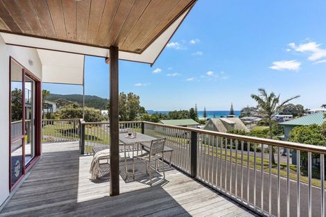 Photo of property in 208 Russell Bruce Place, Onemana, Whangamata, 3691