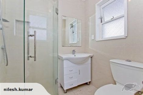 Photo of property in 1/16 Parker Avenue, New Lynn, Auckland, 0600