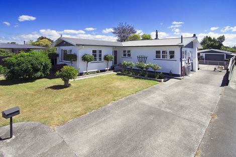 Photo of property in 1 Newall Place, Solway, Masterton, 5810
