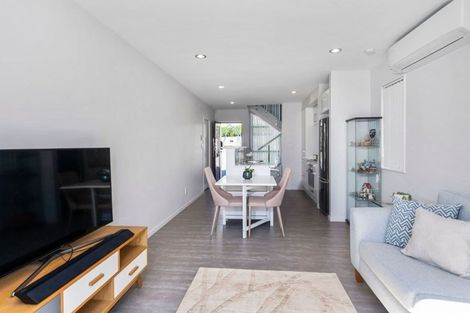 Photo of property in 50 Makamaka Lane, Albany Heights, Auckland, 0632