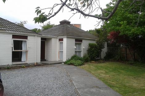 Photo of property in 3 Newbridge Place, Ilam, Christchurch, 8041