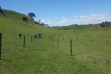 Photo of property in 34 Cemetery Road, Pollok, 2684