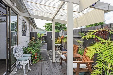 Photo of property in 1/64 Guppy Road, Greenmeadows, Napier, 4112