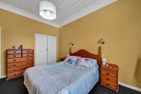 Photo of property in 17 Grey Street, Hawera, 4610