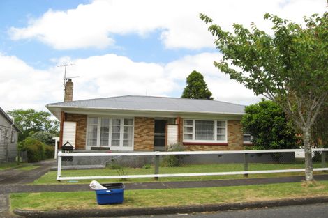 Photo of property in 24 Russell Avenue, Pukekohe, 2120