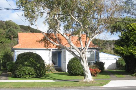Photo of property in 88 Waddington Drive, Naenae, Lower Hutt, 5011